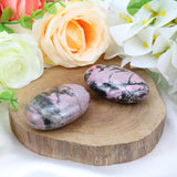 MAIBAOTA 2.4" Lapis Lazuli Crystal Stone Polished Palm Stone 0.7" Thick Natural Reiki Gemstone Worry Stone Healing Crystals Energy Balancing Anxiety Stress Relief Meditation 1 Pc